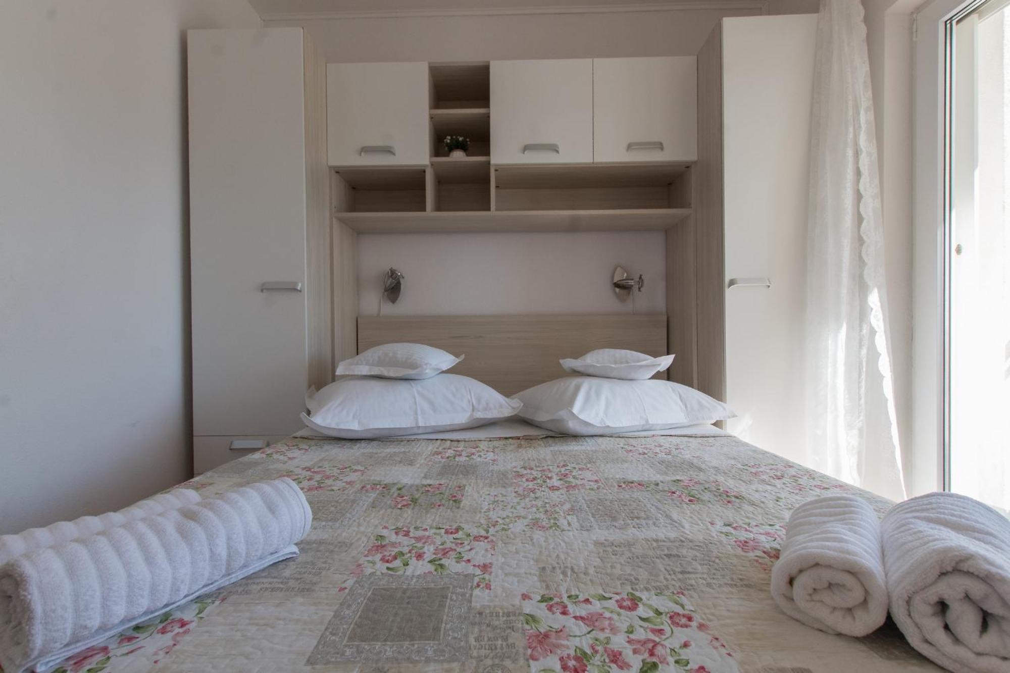 Apartments Senka Makarska Buitenkant foto